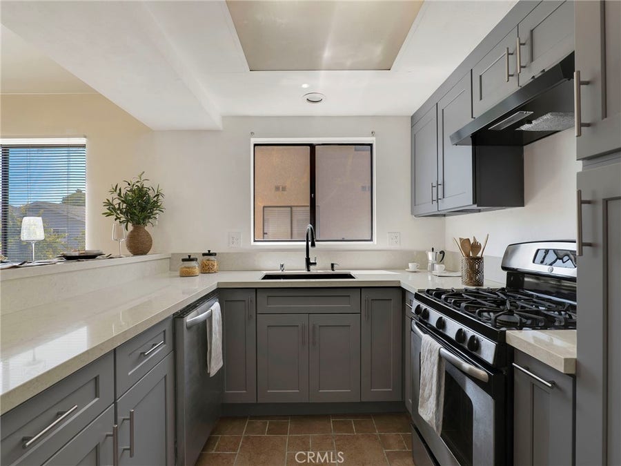 Property photo for 18954 Sherman Way, #9, Reseda, CA