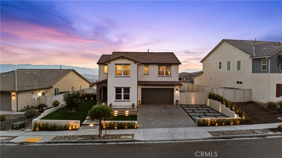 Property photo for 28507 Daybreak Way, Saugus, CA