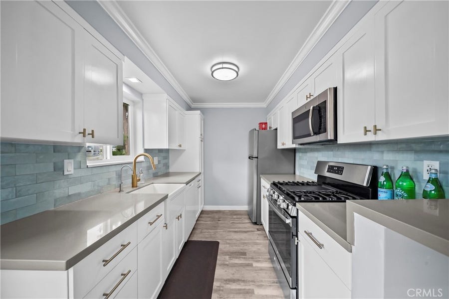 Property photo for 11138 Aqua Vista Street, #52, Studio City, CA