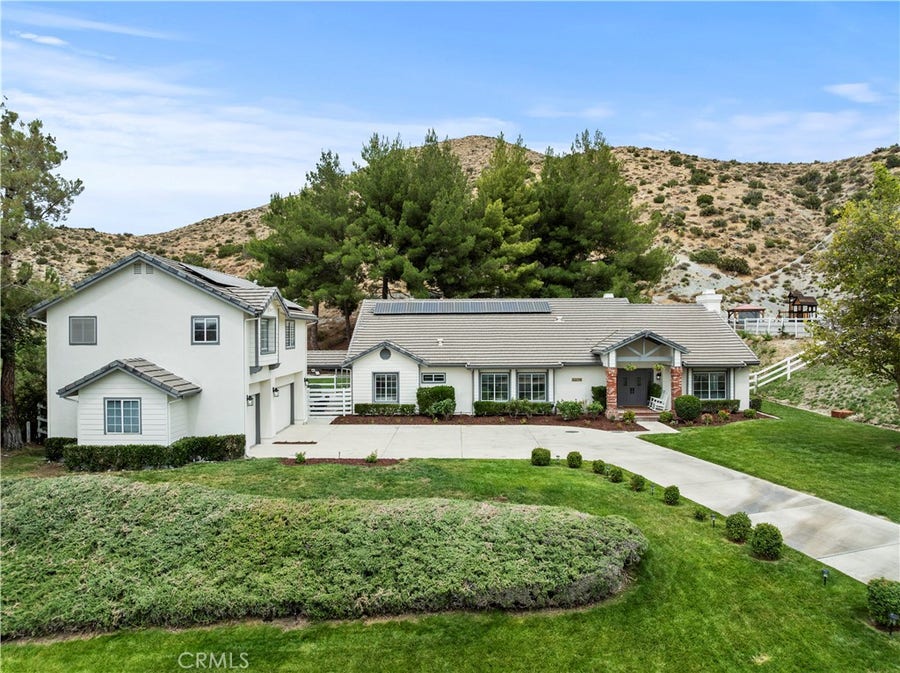 Property photo for 32230 Camino Canyon, Acton, CA