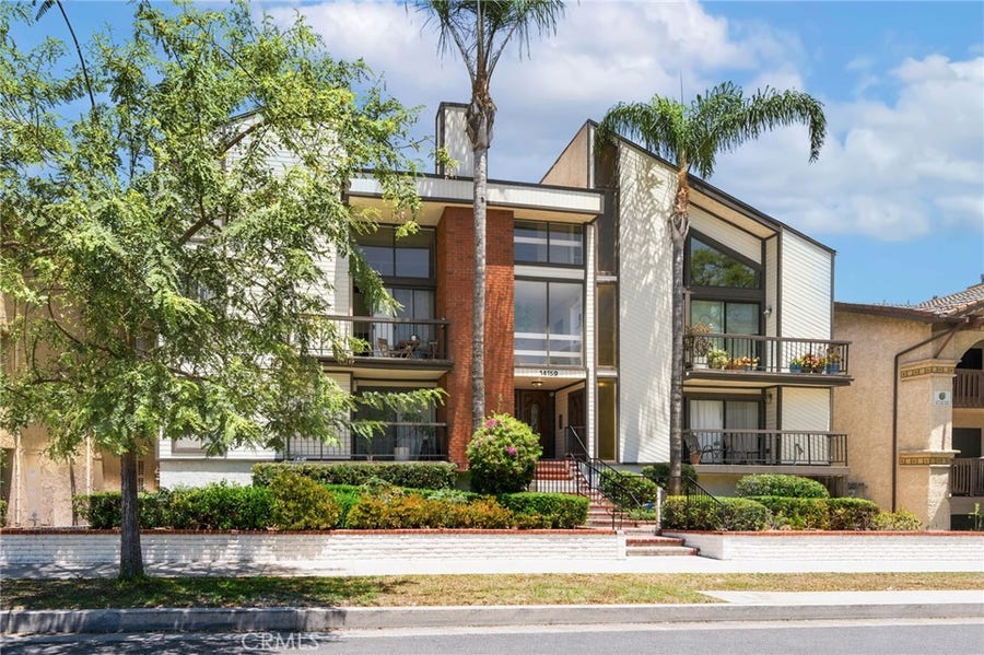 Property photo for 14159 Riverside Drive, #103, Sherman Oaks, CA