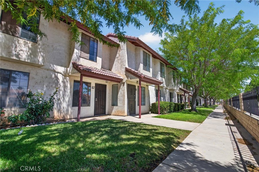 Property photo for 2260 E Avenue Q4, #62, Palmdale, CA