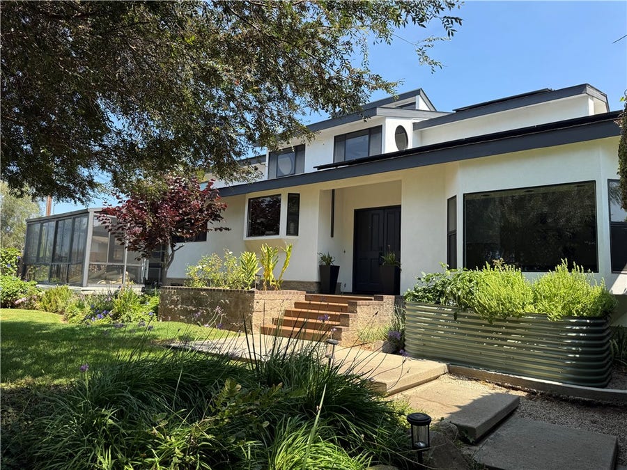 Property photo for 1931 Warmlands Avenue, Vista, CA
