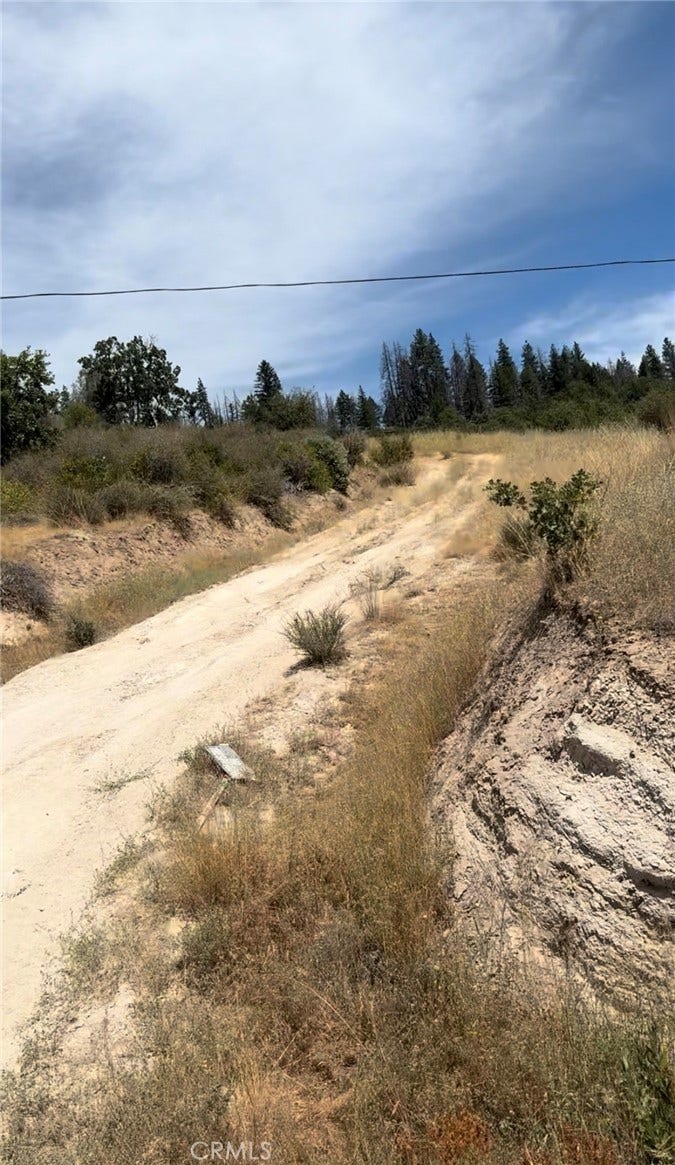 Property photo for 1651 Summit Creek Road, Hayfork, CA