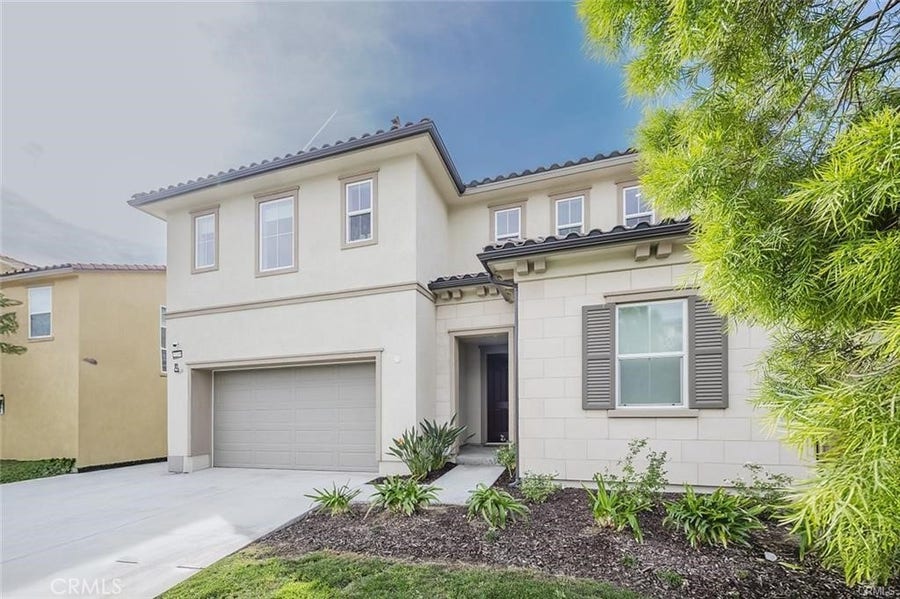 Property photo for 19032 Carranza, Saugus, CA