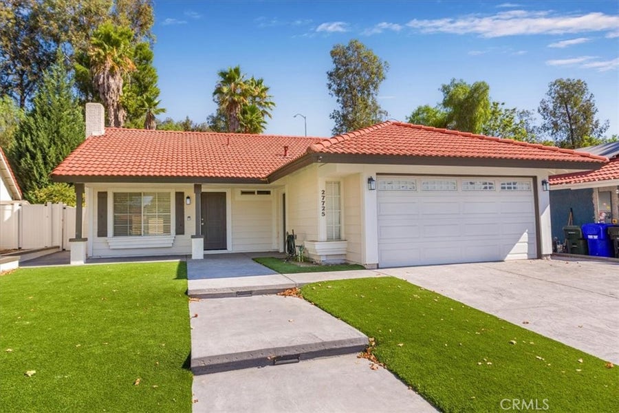 Property photo for 27725 Wakefield, Castaic, CA