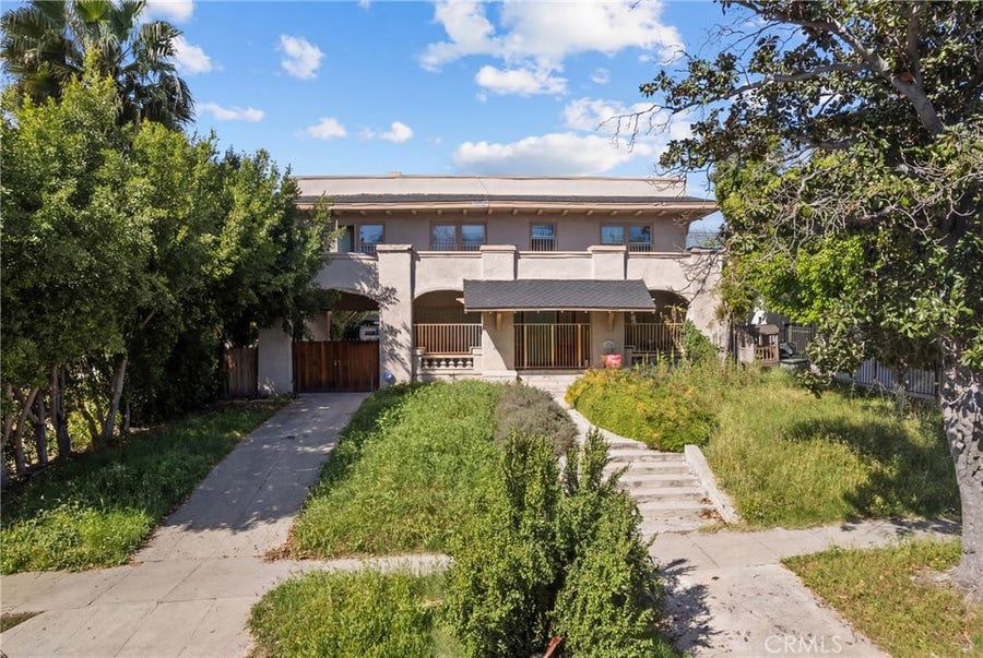 Property photo for 1021 S Gramercy, Los Angeles, CA