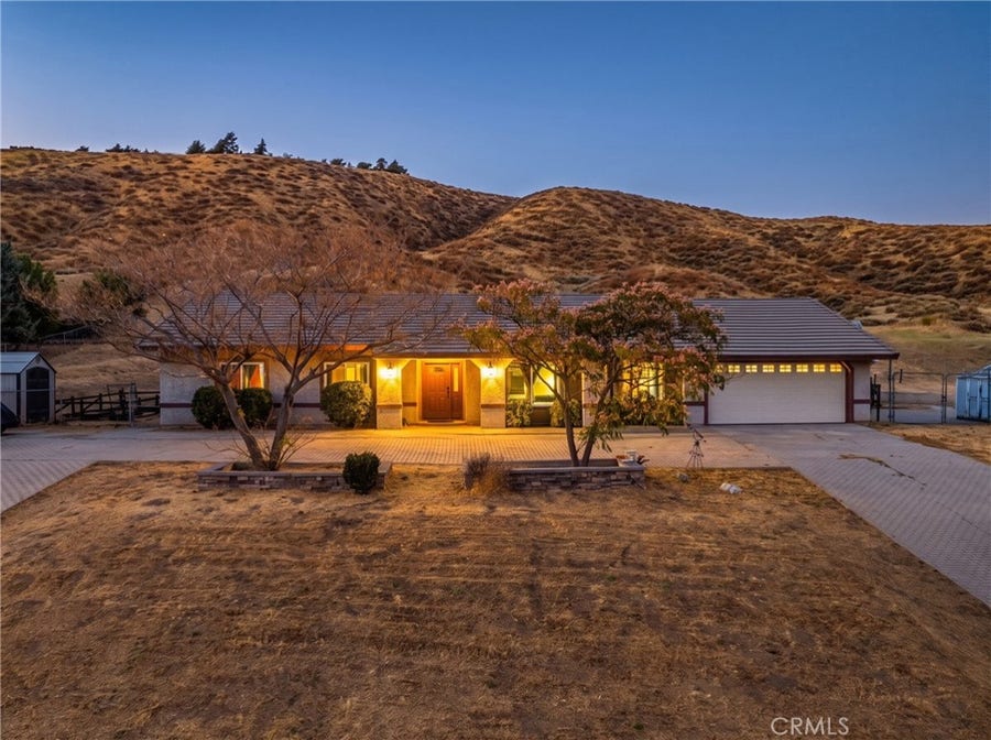 Property photo for 9231 Elizabeth Lake, Leona Valley, CA