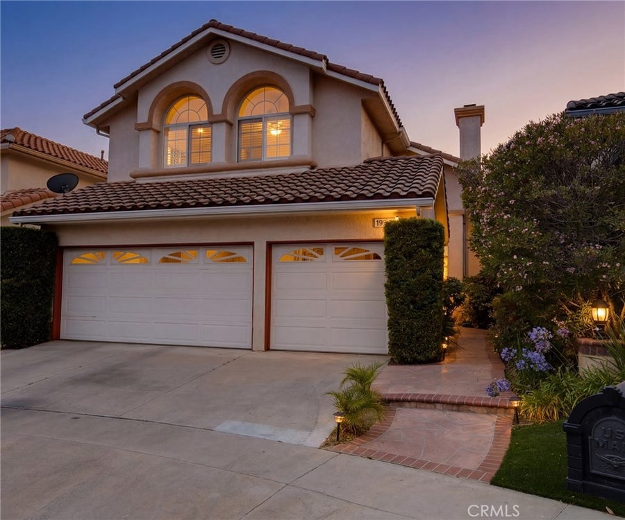 Property photo for 19784 Yosemite Circle, Porter Ranch, CA
