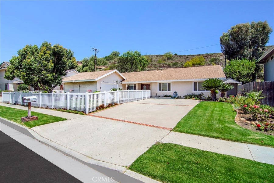 Property photo for 3976 Verde Vista Drive, Thousand Oaks, CA