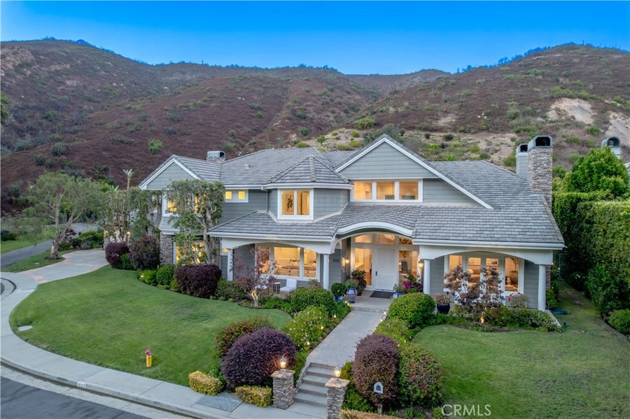 Property photo for 1502 Bienveneda, Pacific Palisades, CA