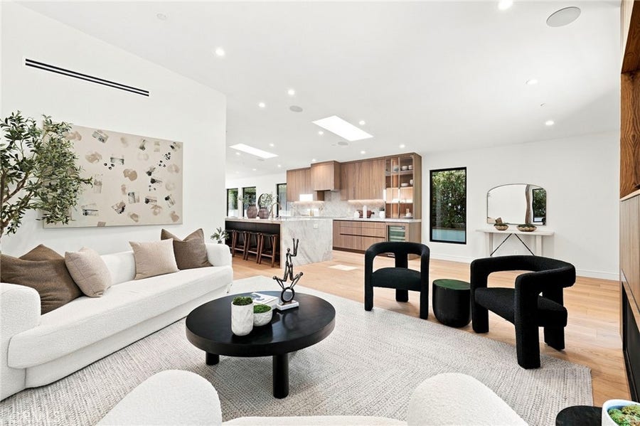 Property photo for 14627 Huston, Sherman Oaks, CA