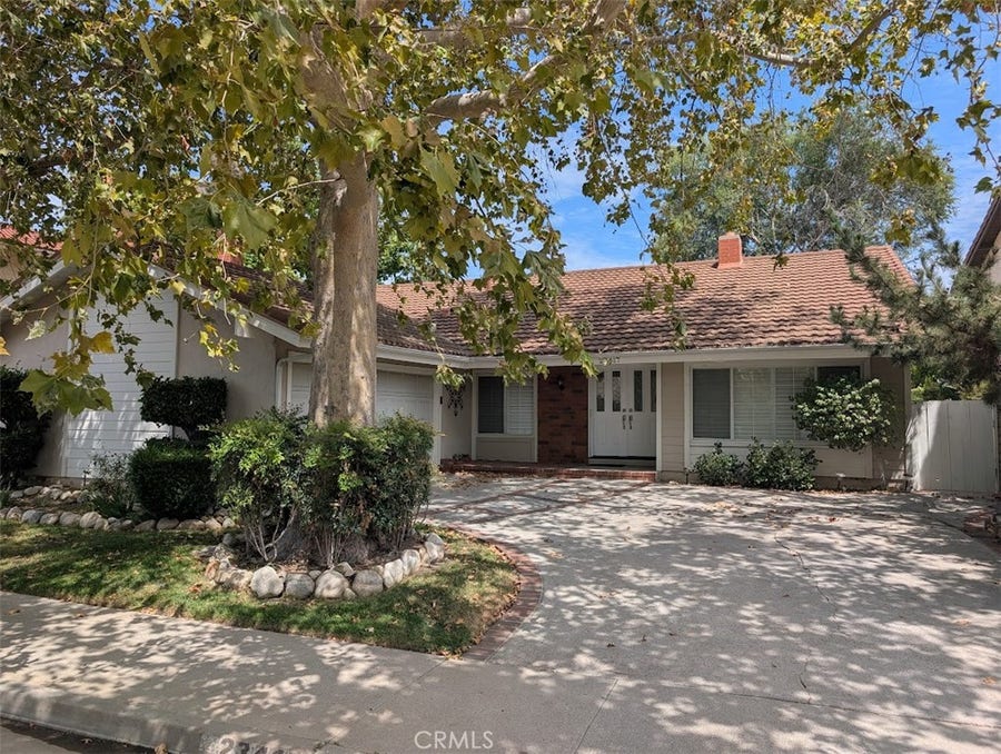 Property photo for 23417 Via Castanet, Valencia, CA