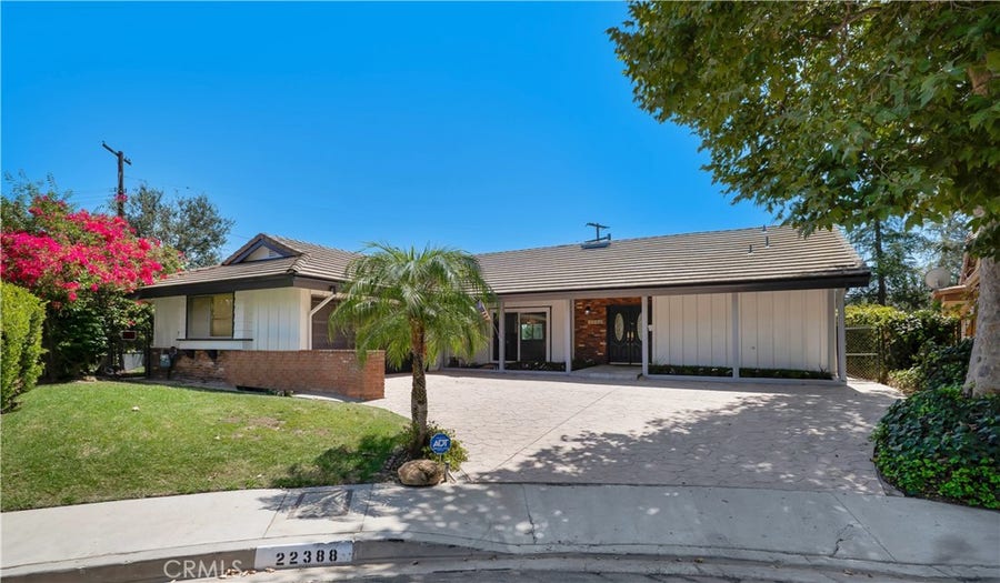Property photo for 22388 Algunas Road, Woodland Hills, CA