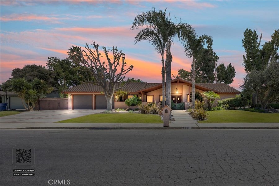 Property photo for 7611 De Colores Court, Bakersfield, CA