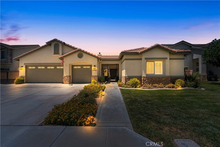 Property photo for 44523 Palo Verde Street, Lancaster, CA