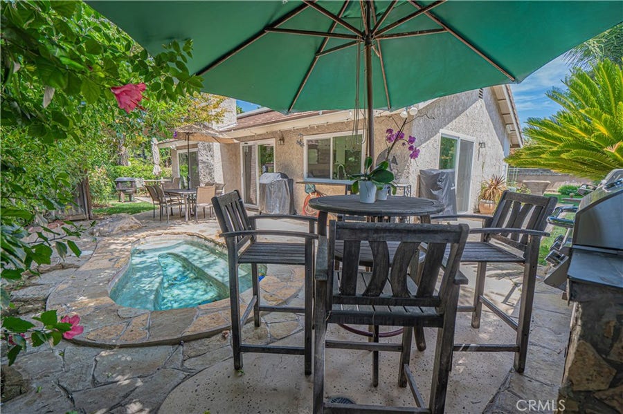 Property photo for 25557 Alesna, Valencia, CA