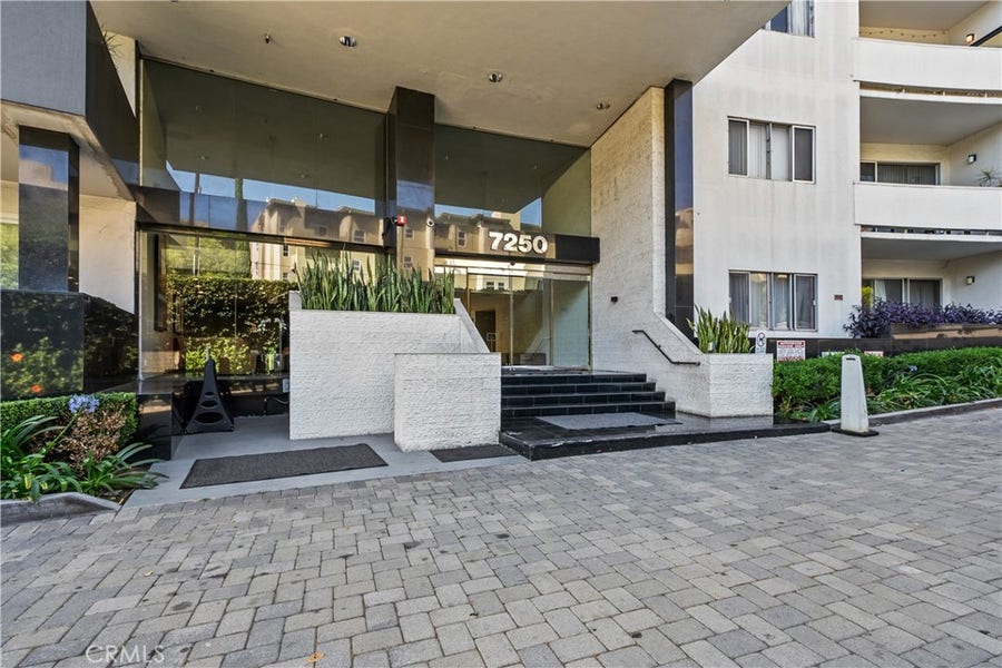 Property photo for 7250 Franklin, #311, Los Angeles, CA