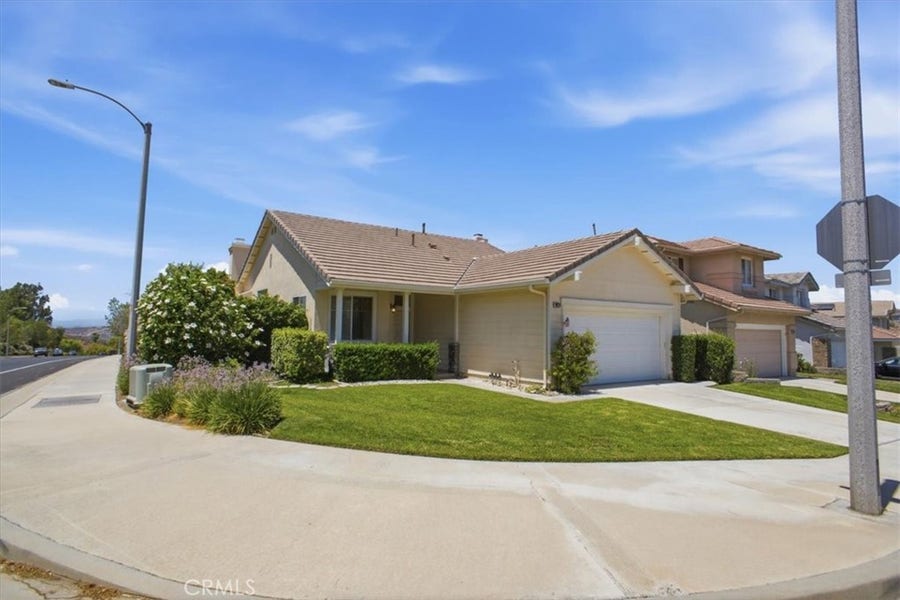 Property photo for 20223 Gratland, Canyon Country, CA