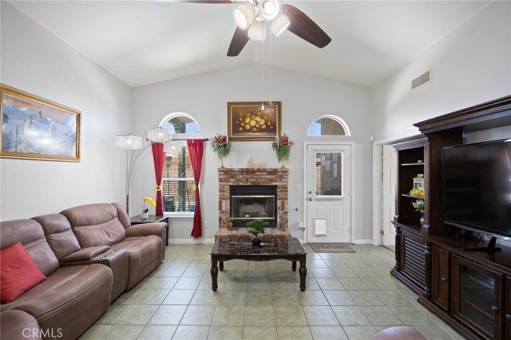 3325 Poplar st, Rosamond, CA 93560