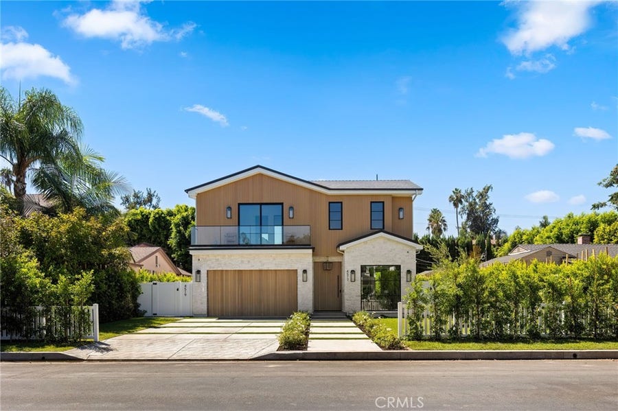 Property photo for 4517 Longridge Avenue, Sherman Oaks, CA