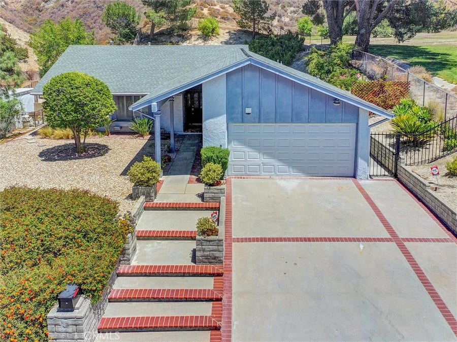Property photo for 11538 Viking, Porter Ranch, CA
