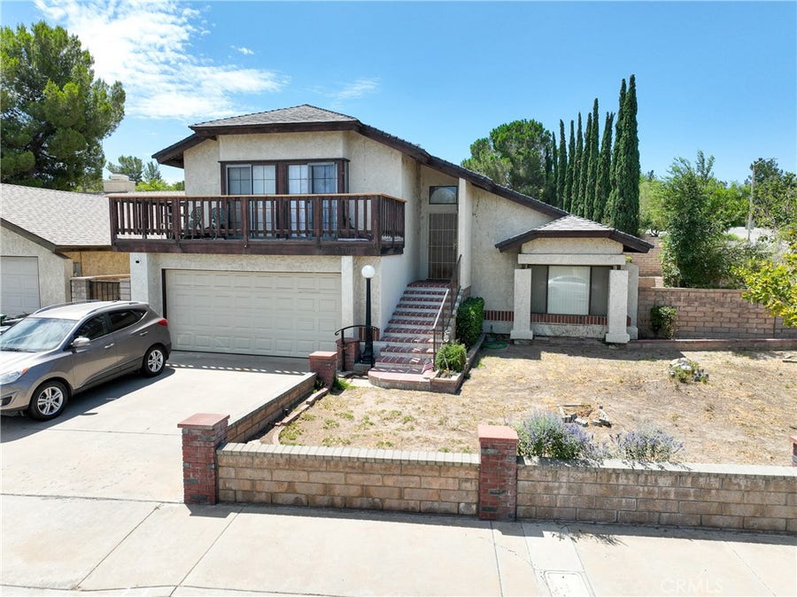 Property photo for 2504 Desert Oak, Palmdale, CA