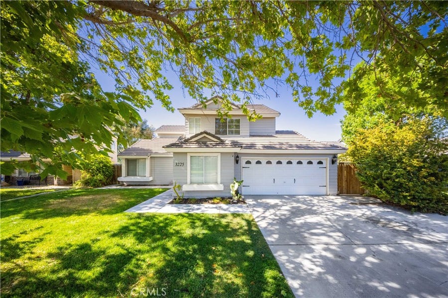 Property photo for 3225 W Avenue J4, Lancaster, CA