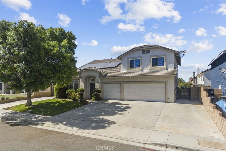 Property photo for 1727 Blackberry Court, Palmdale, CA