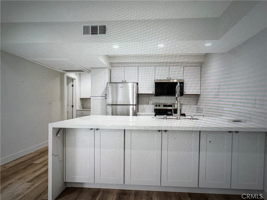 Property photo for 750 N Kings, #105, West Hollywood, CA