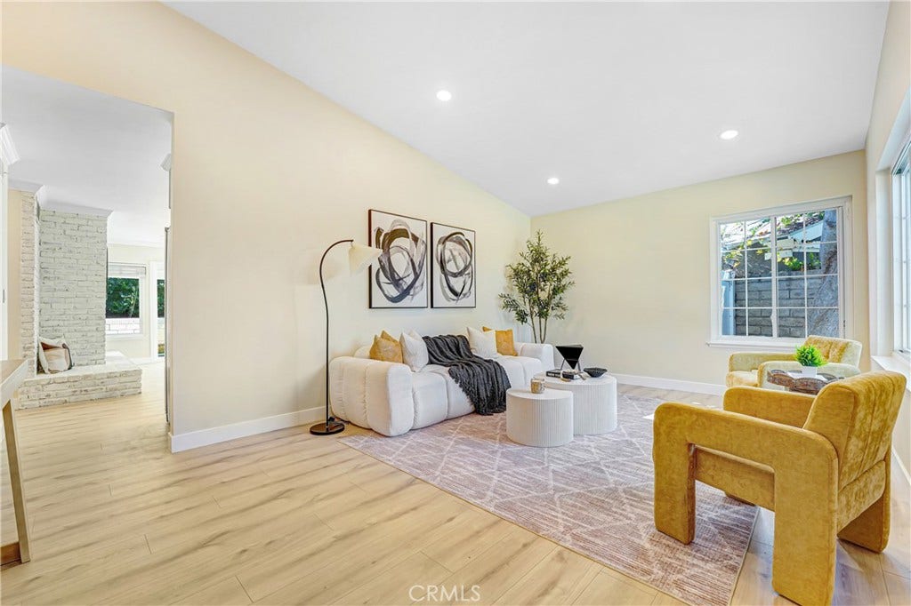 2395 Century, Simi Valley, CA 93063