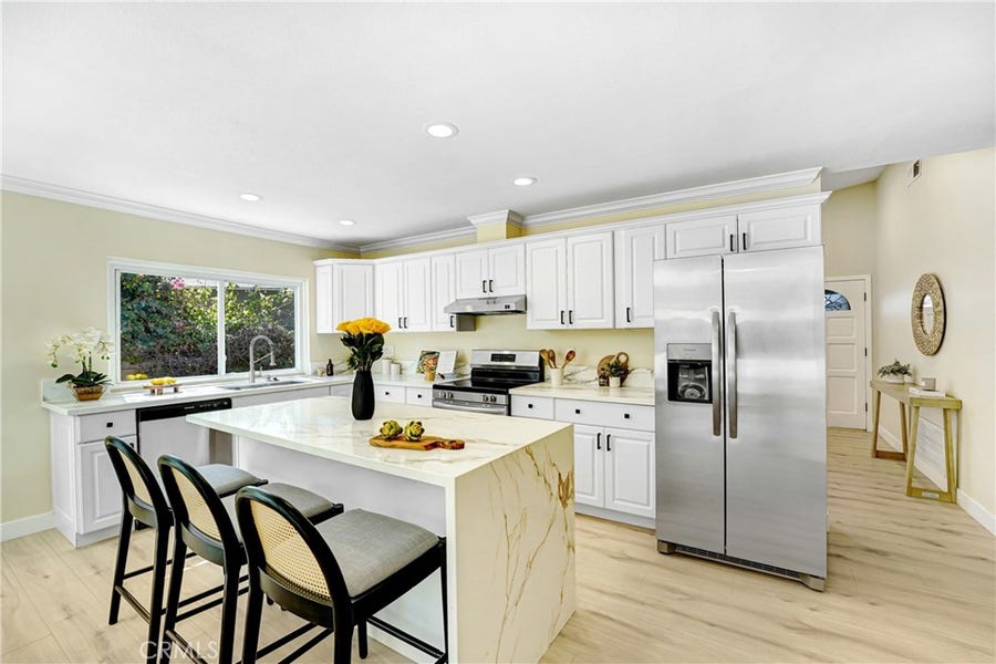 Property photo for 2395 Century, Simi Valley, CA