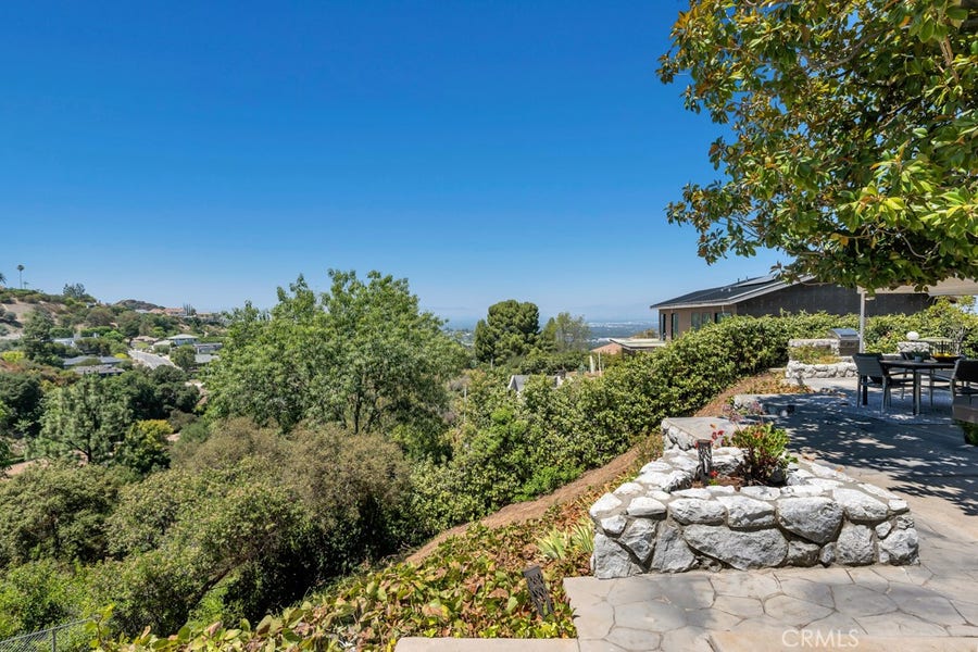 Property photo for 3461 Alginet, Encino, CA