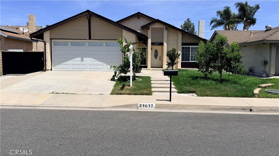 Property photo for 21617 Turmeric Court, Saugus, CA