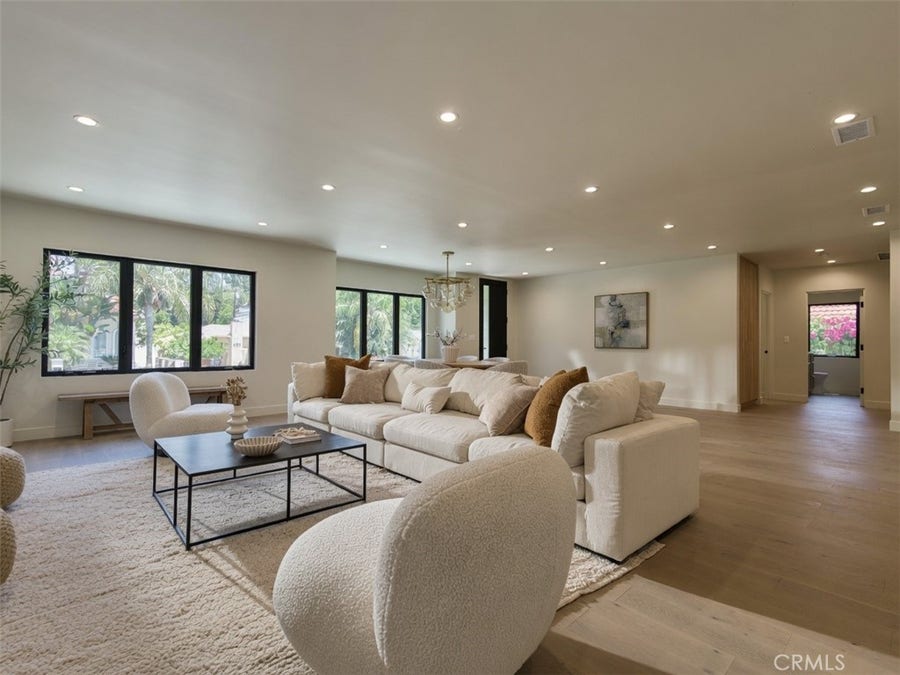 Property photo for 4819 Genesta, Encino, CA