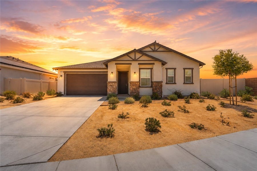 Property photo for 3230 Emerald Ln, Lancaster, CA