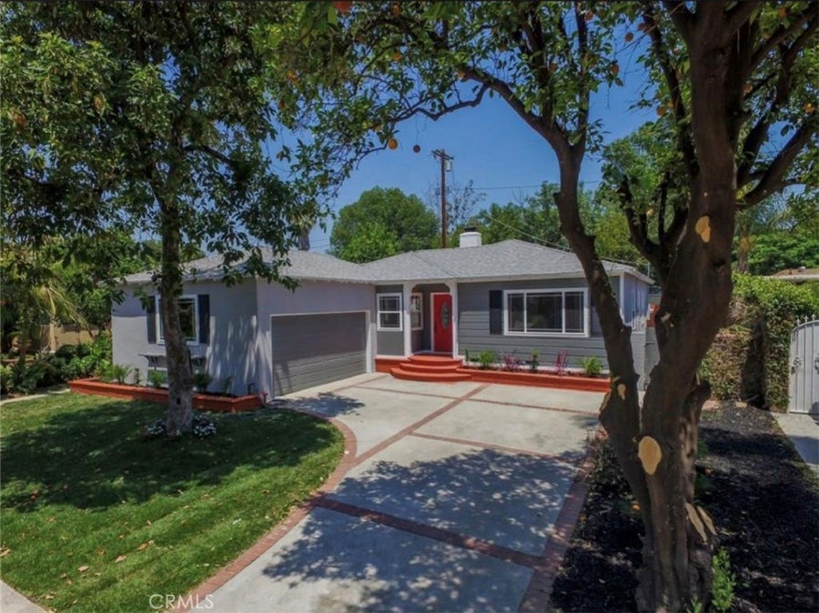 Property photo for 8956 Gladbeck Avenue, Northridge, CA