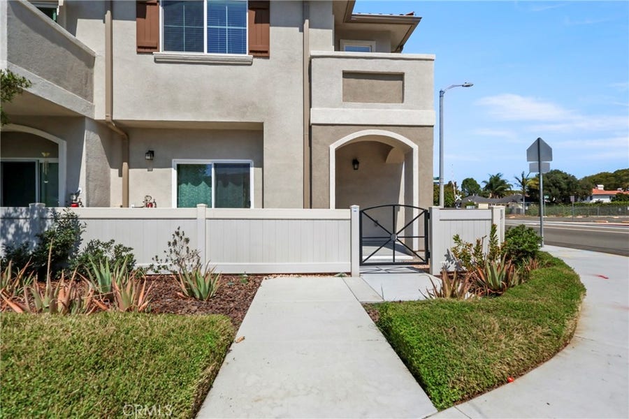Property photo for 2043 Lincoln Avenue, Torrance, CA