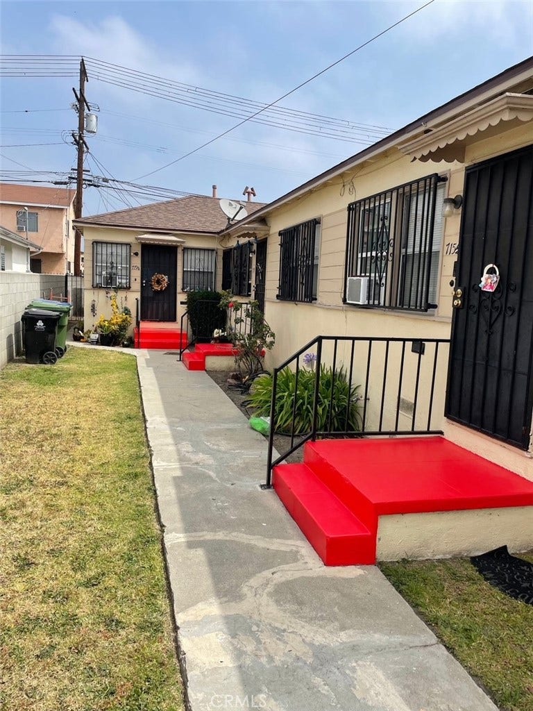 Property photo for 715 W 78th, Los Angeles, CA