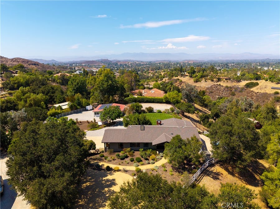 Property photo for 196 Colt Lane, Thousand Oaks, CA