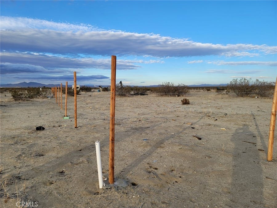 Property photo for 0 190 St E & Ave S14, Palmdale, CA