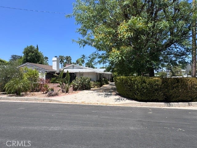 Property photo for 5307 Vanalden, Tarzana, CA