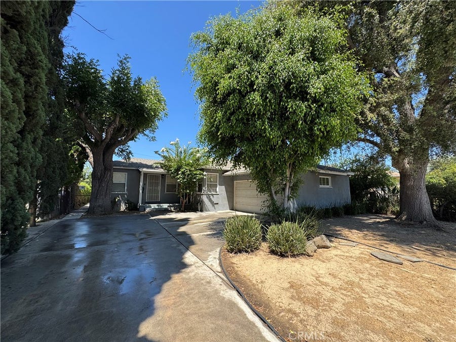 Property photo for 7039 Hesperia, Reseda, CA