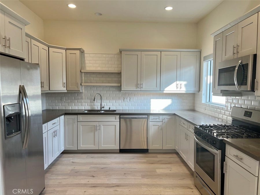 Property photo for 314 6th, #609, Los Angeles, CA