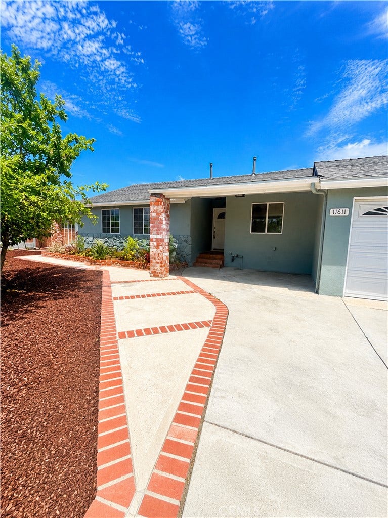 Property photo for 11611 Wixom, North Hollywood, CA