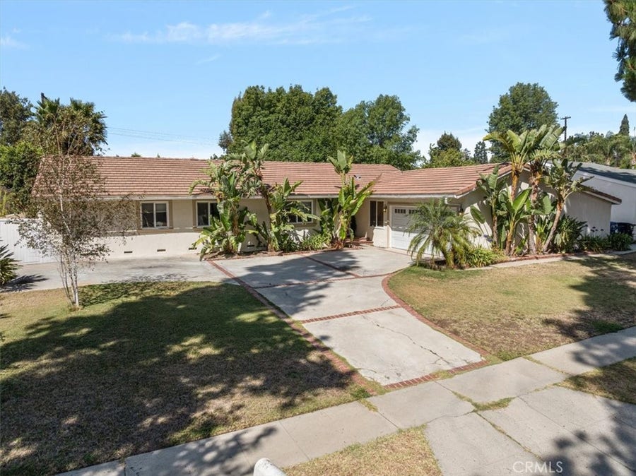 Property photo for 10925 Yolanda, Porter Ranch, CA