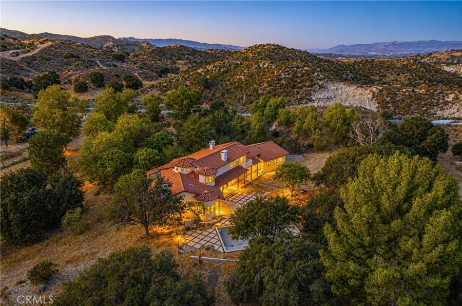 Property photo for 16515 Valley Ranch, Canyon Country, CA