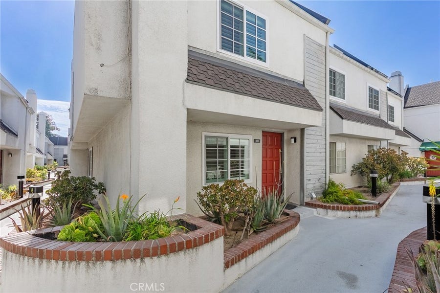 Property photo for 618 N Howard Street, #128, Glendale, CA