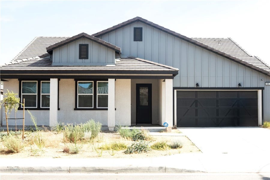 Property photo for 1880 Vincent Drive, Palmdale, CA