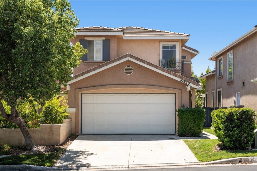 Property photo for 27630 Iris, Castaic, CA